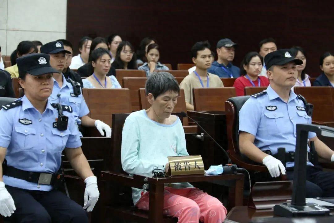 余华英拐卖儿童案详解，从了解、关注到应对的全方位指南（10月25日宣判）