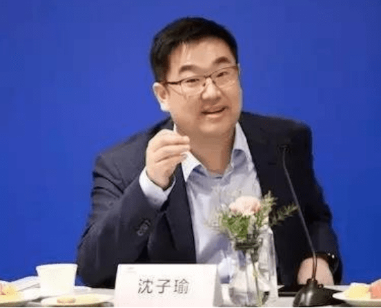 崔志成新职务引领科技革新，打造未来生活体验新篇章