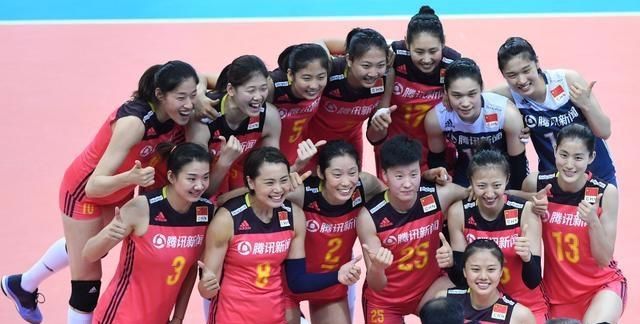 最新中国女排队员名单揭晓，小巷中的秘密小店探秘之旅开启！