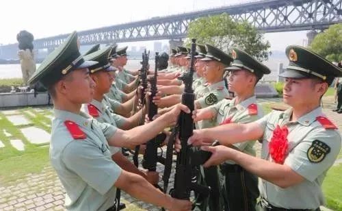 残疾军人最新政策出台，探索自然美景，寻求内心宁静之路