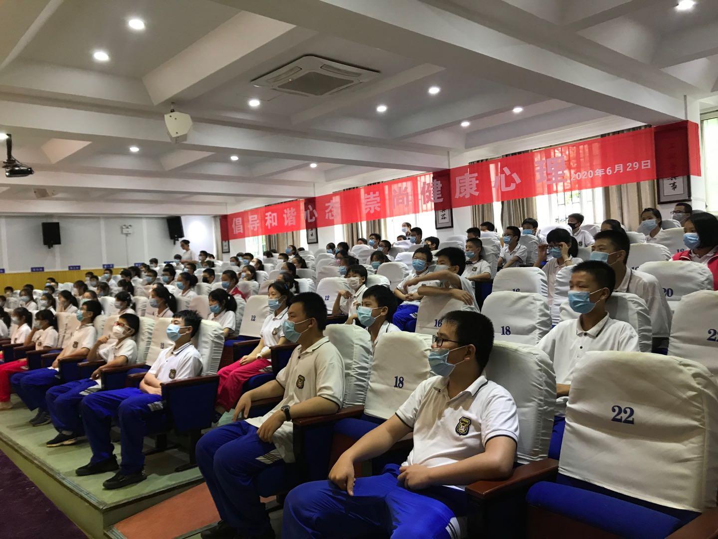 今日公测最新手游，迎接挑战，拥抱变化！
